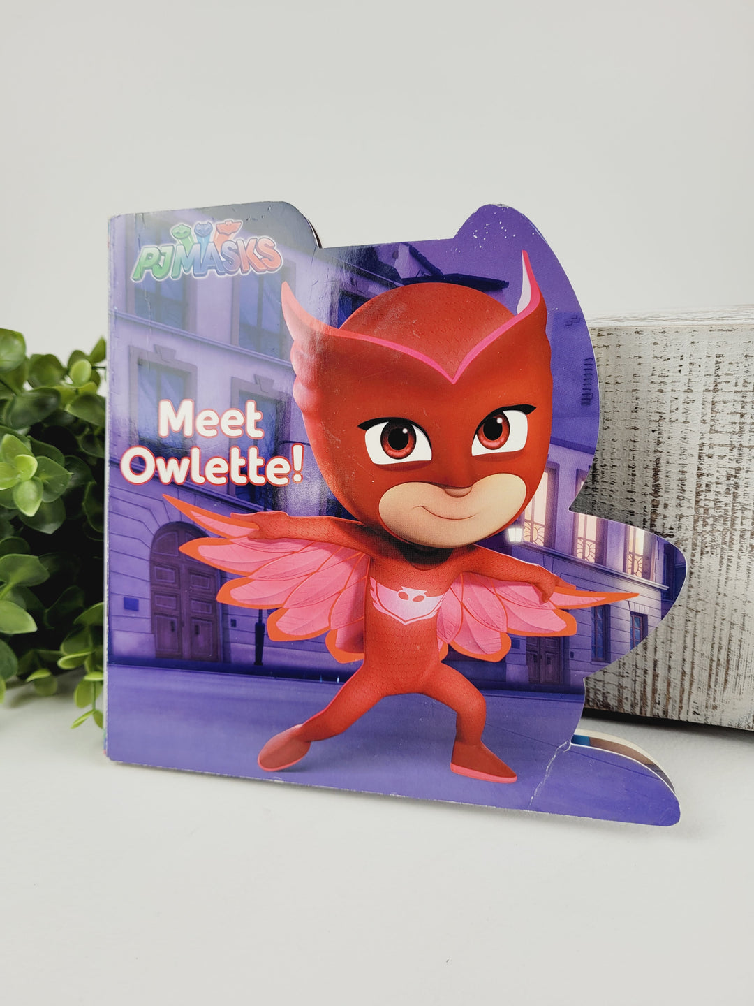 PJ MASKS MEET OWLETTE! BOARD BOOK PRE-LOVED