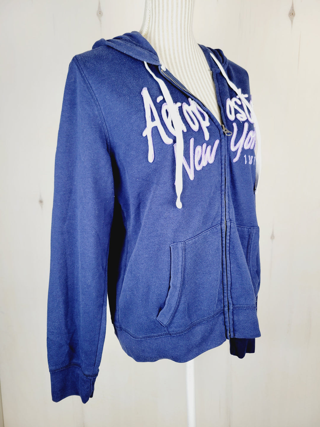 AEROPOSTALE NAVY ZIP UP HOODIE LADIES SIZE XL PRE-LOVED