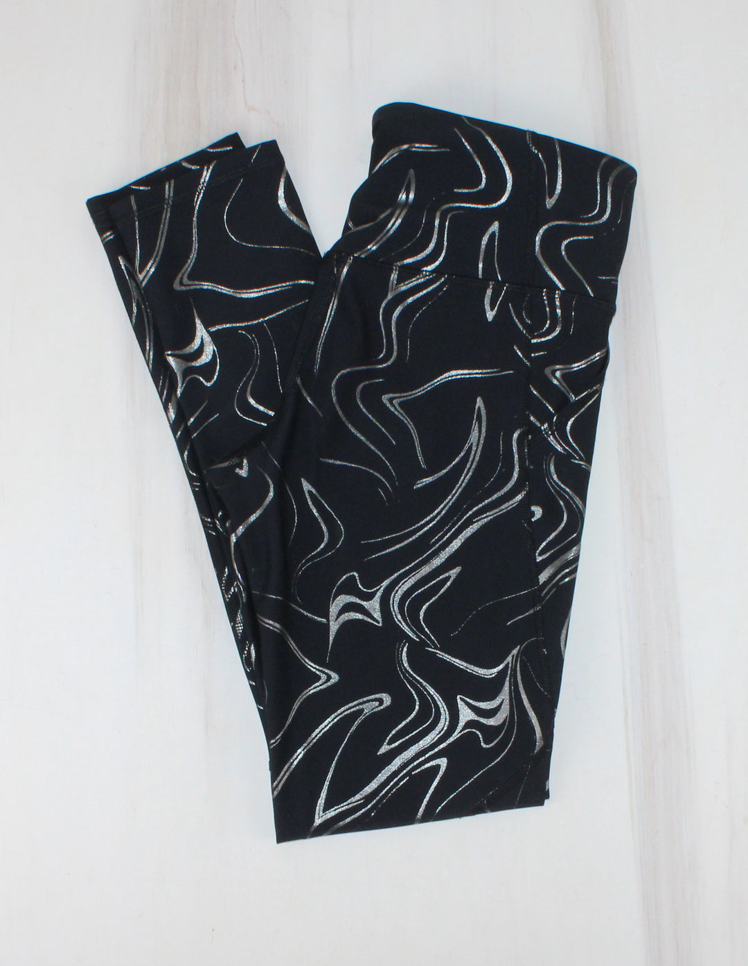OLD NAVY BLACK & SILVER LEGGINGS 14/16Y PRE-LOVED