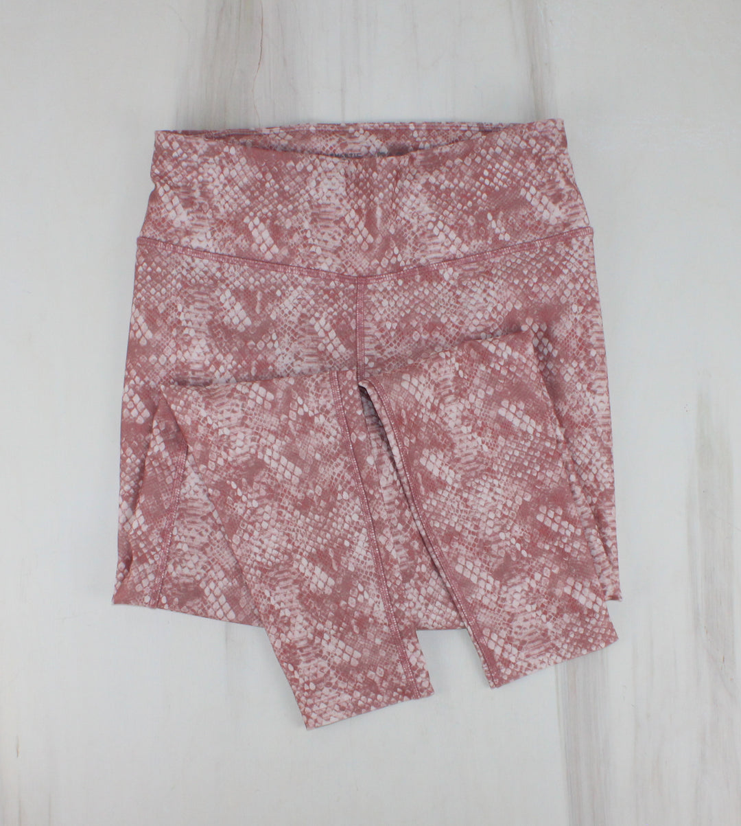 ATHLETIC WORKS PALE PINK SNAKE PRINT LEGGINGS LADIES MEDIUM PRE-LOVED