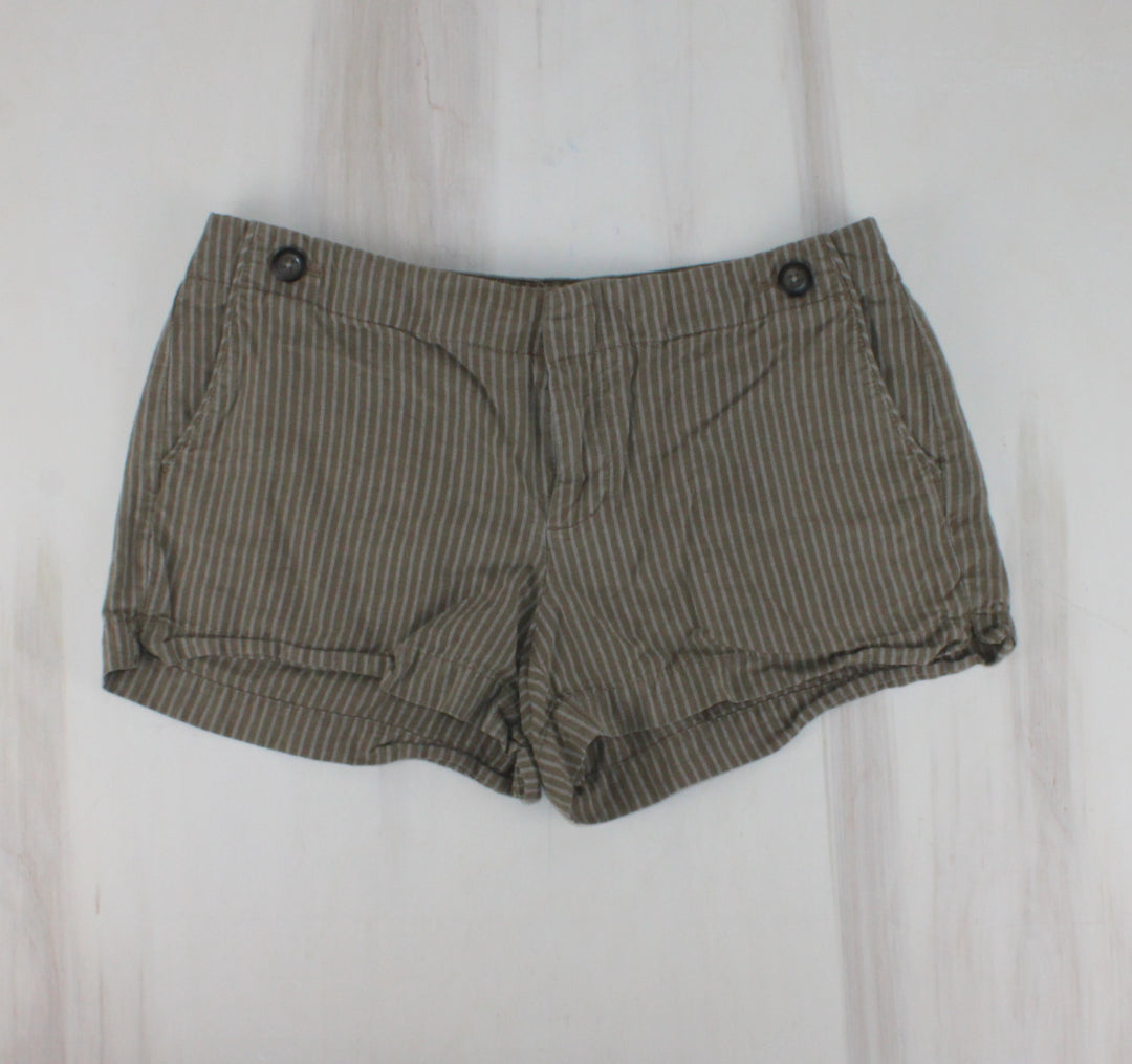 GAP GREEN STRIPED SHORTS LADIES SIZE 8 PRE-LOVED