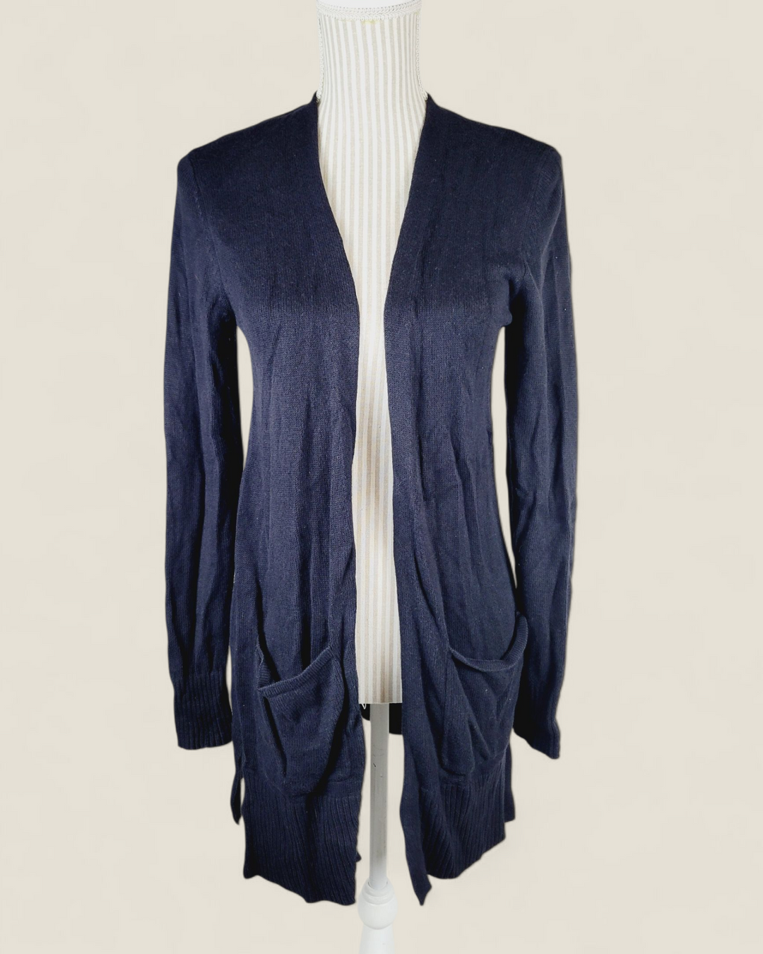 OLD NAVY BLACK CARDIGAN SWEATER LADIES MED PRE-LOVED