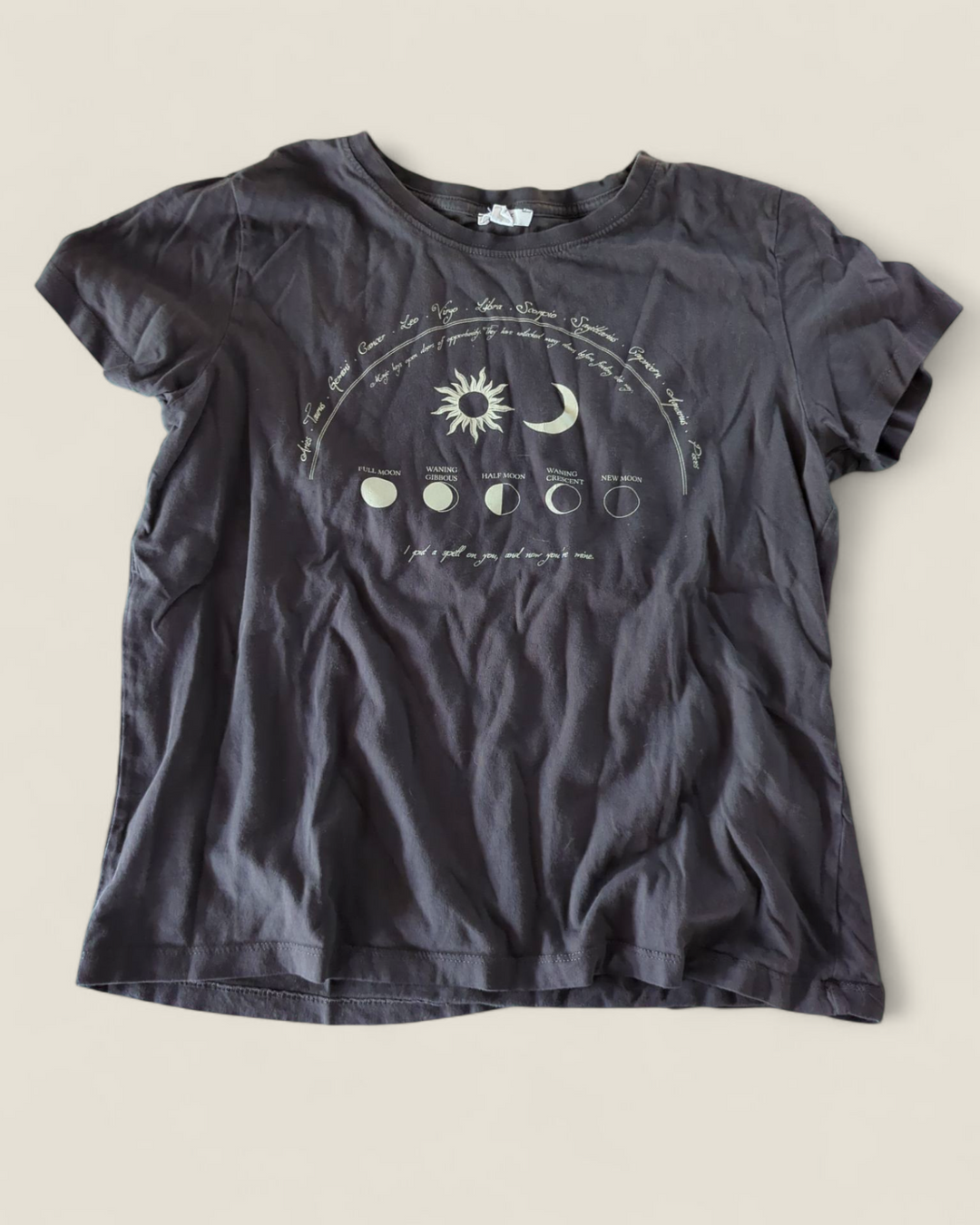 ARDENES HOROSCOPE TSHIRT LADIES MEDIUM PRE-LOVED