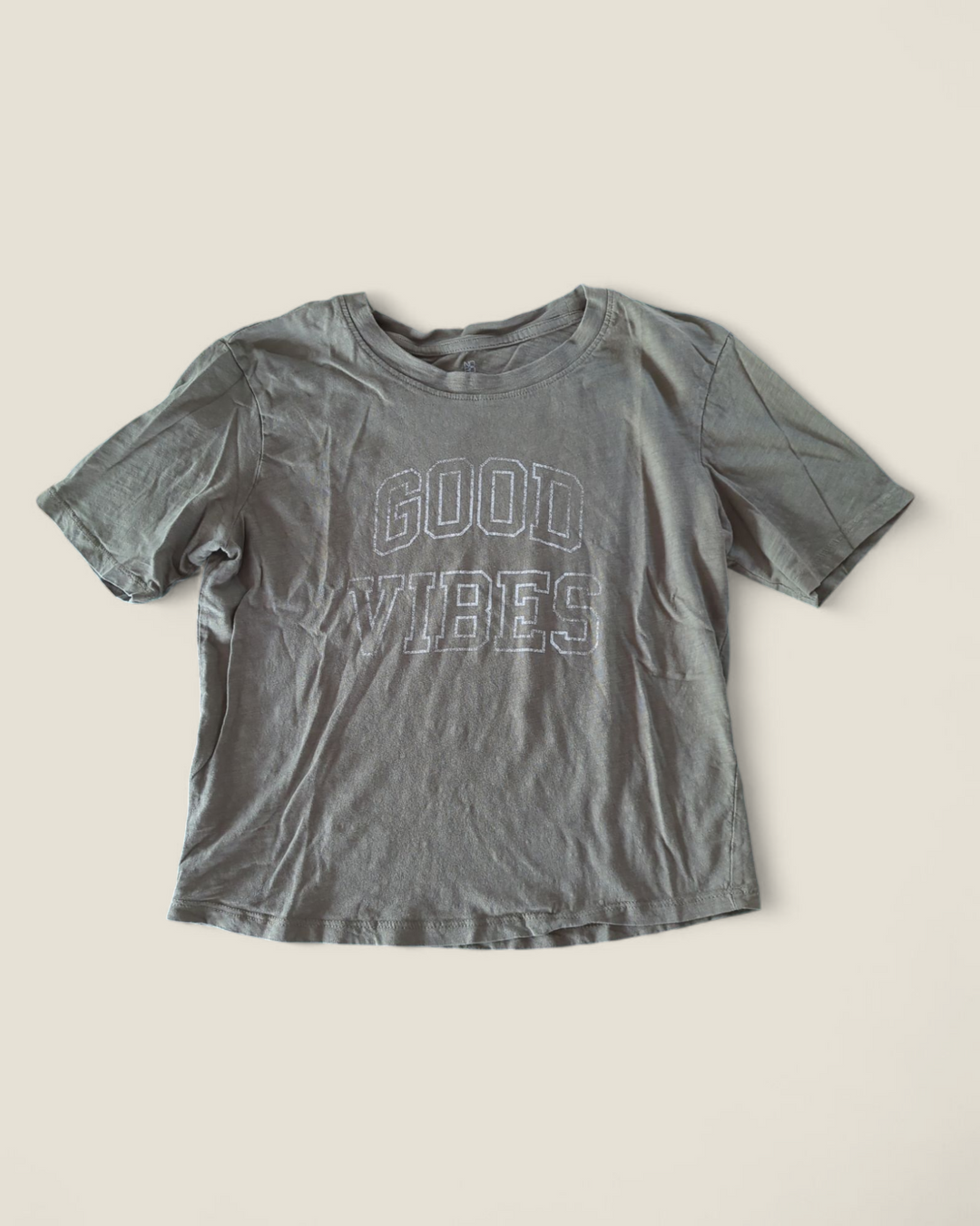 NO BOUNDARIES "GOOD VIBES" TSHIRT GREEN LADIES SMALL PRE-LOVED