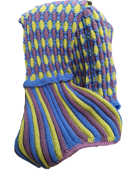 D&D Crafts, Oversized Mermaid Tail Blanket