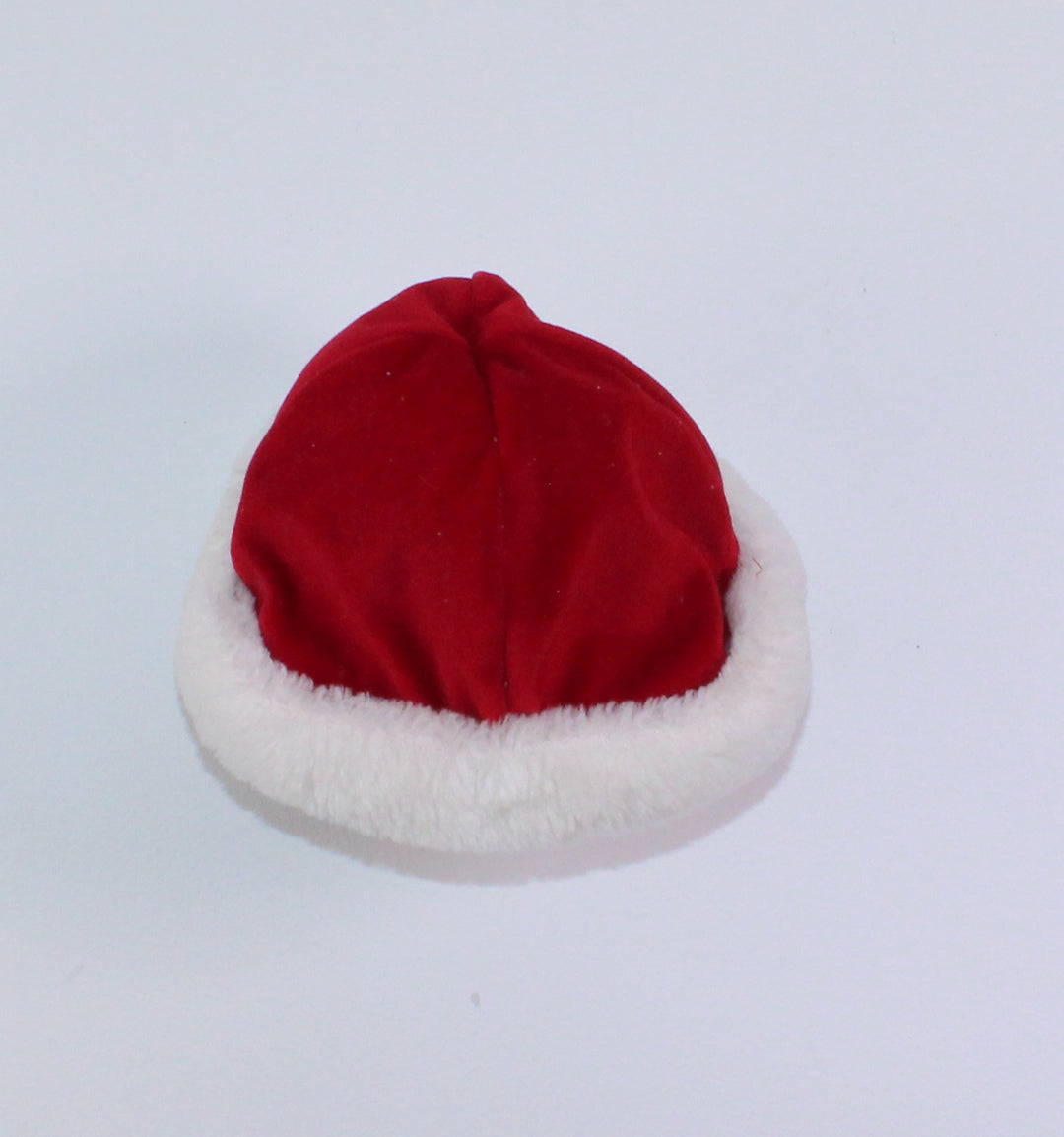 RED VELOUR HOLIDAY HAT 6M PRE-LOVED