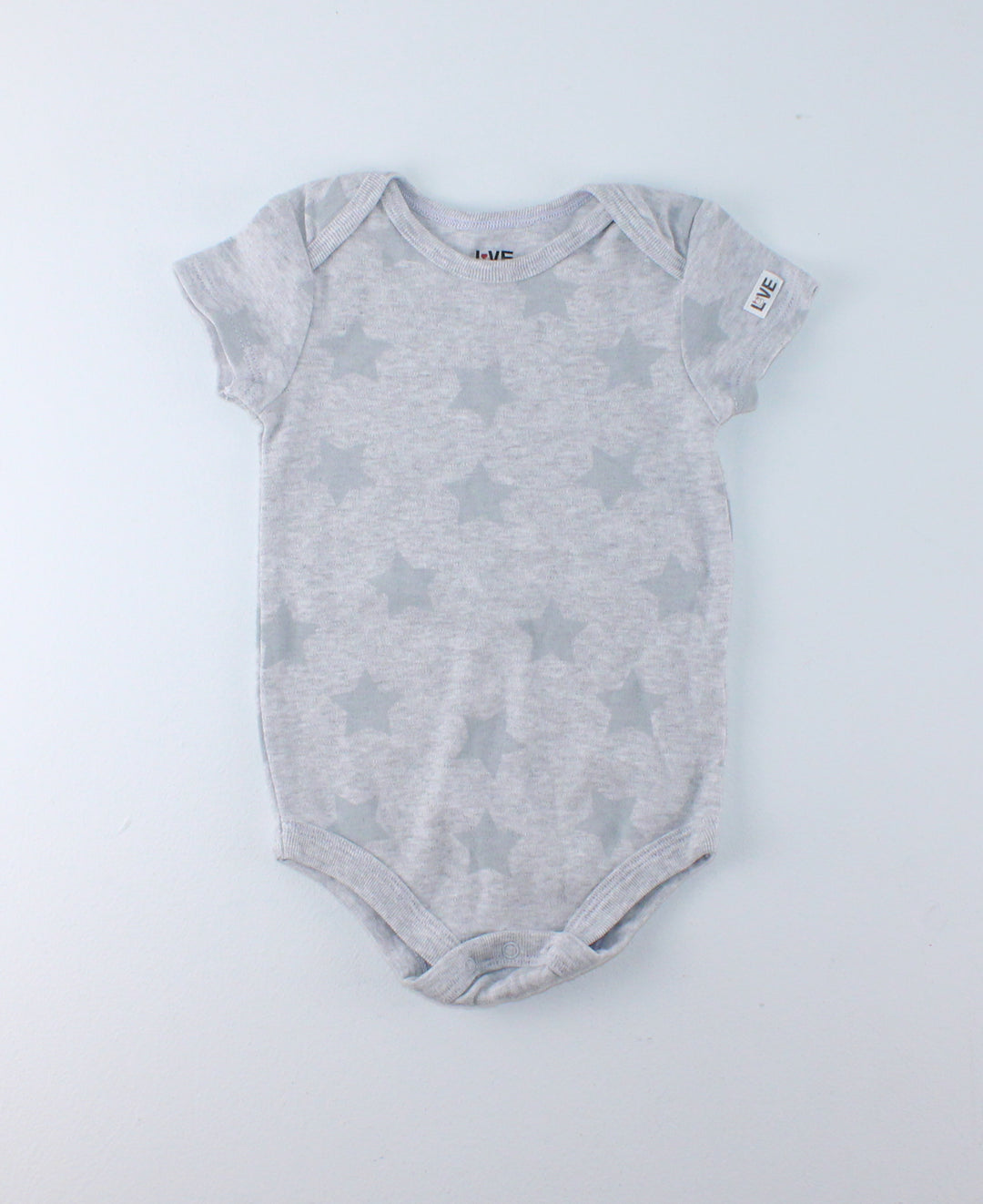ELLEN DEGENERES ONESIE 6-9M PRE-LOVED