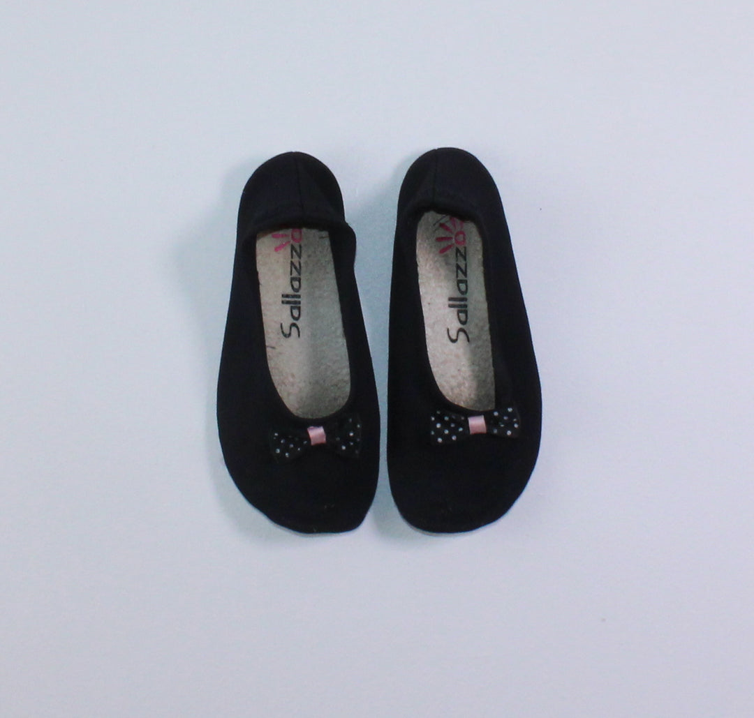 SALLAZZO BALLET SLIPPERS APPROX 6-7C PRE-LOVED