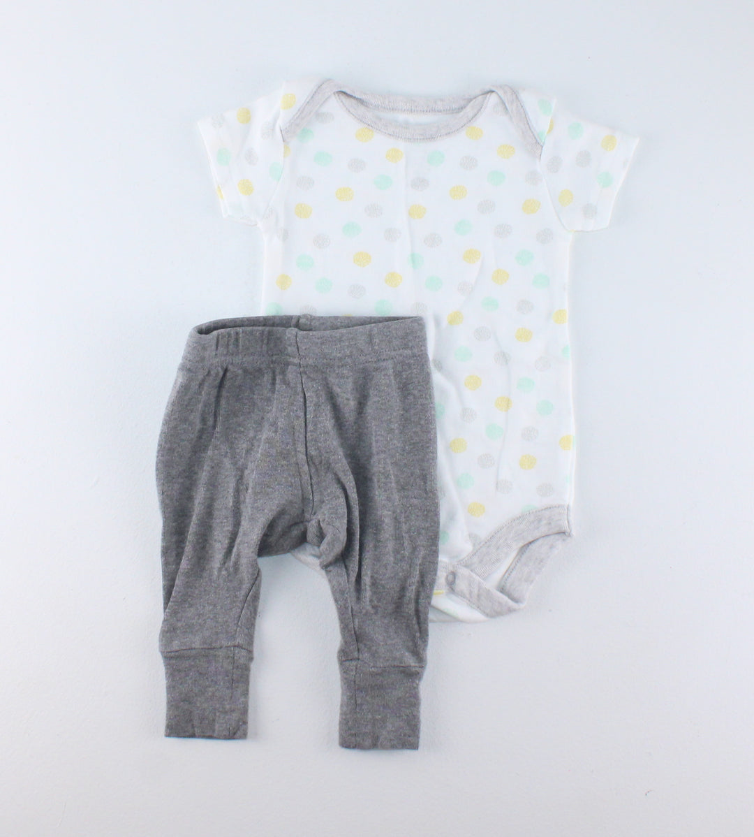 JOE FRESH/GEORGE OUTFIT 0-3M PRE-LOVED