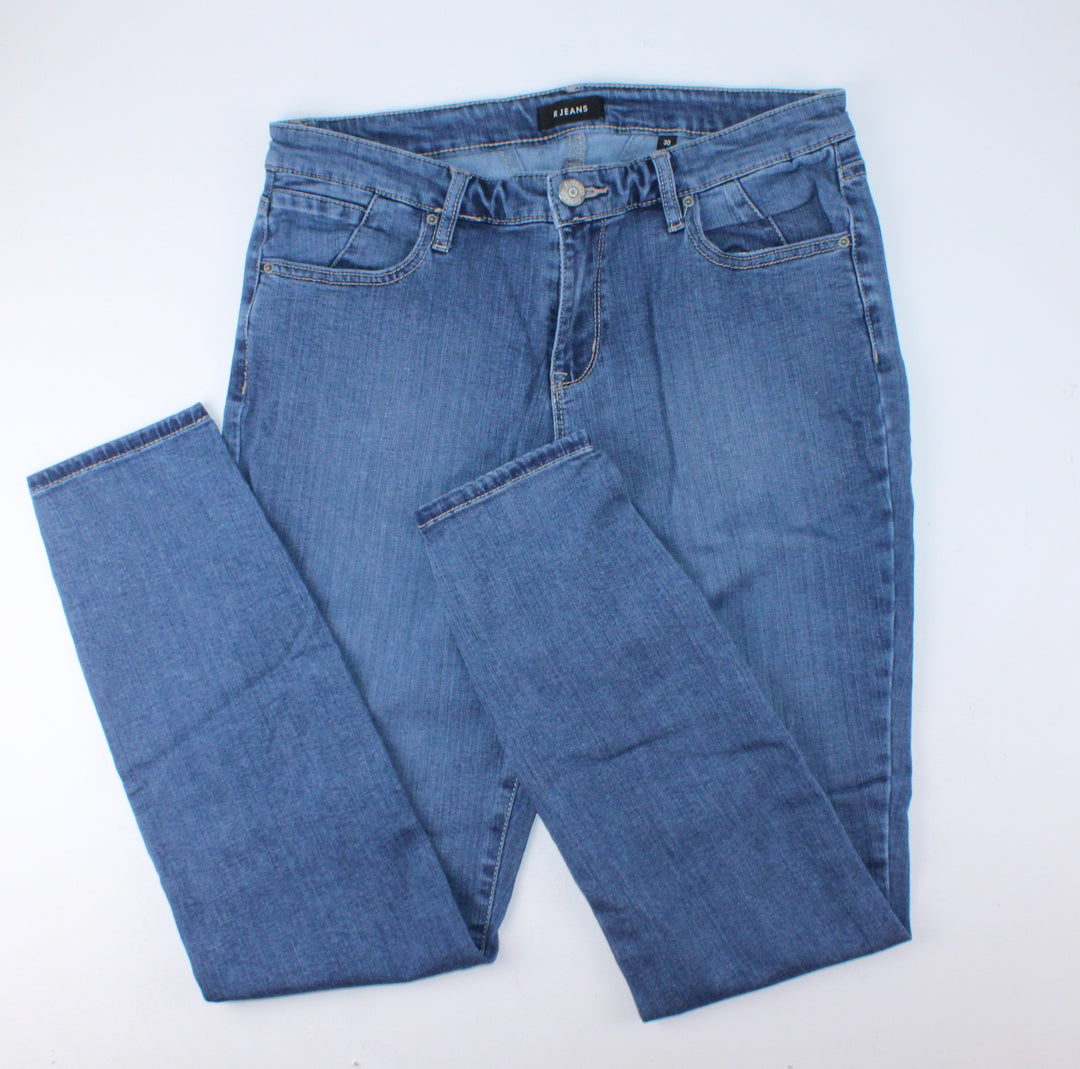 R JEANS LADIES SIZE 30 PRE-LOVED