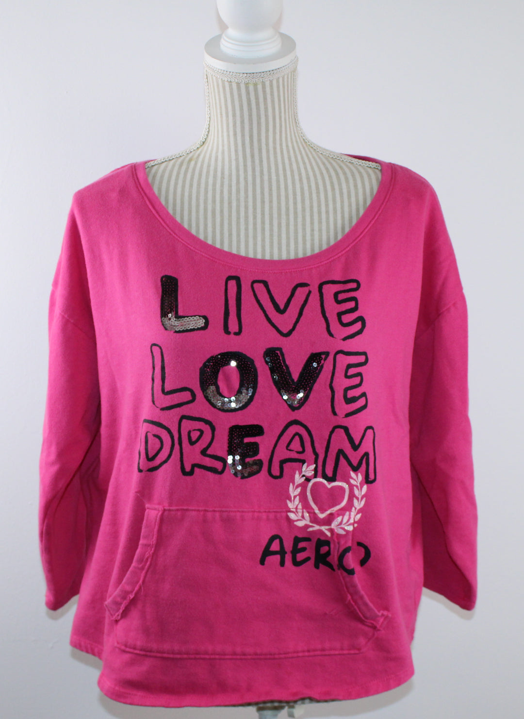 AERO PINK LIVE LOVE DREAM SWEATER LADIES SIZE XL PRE-LOVED