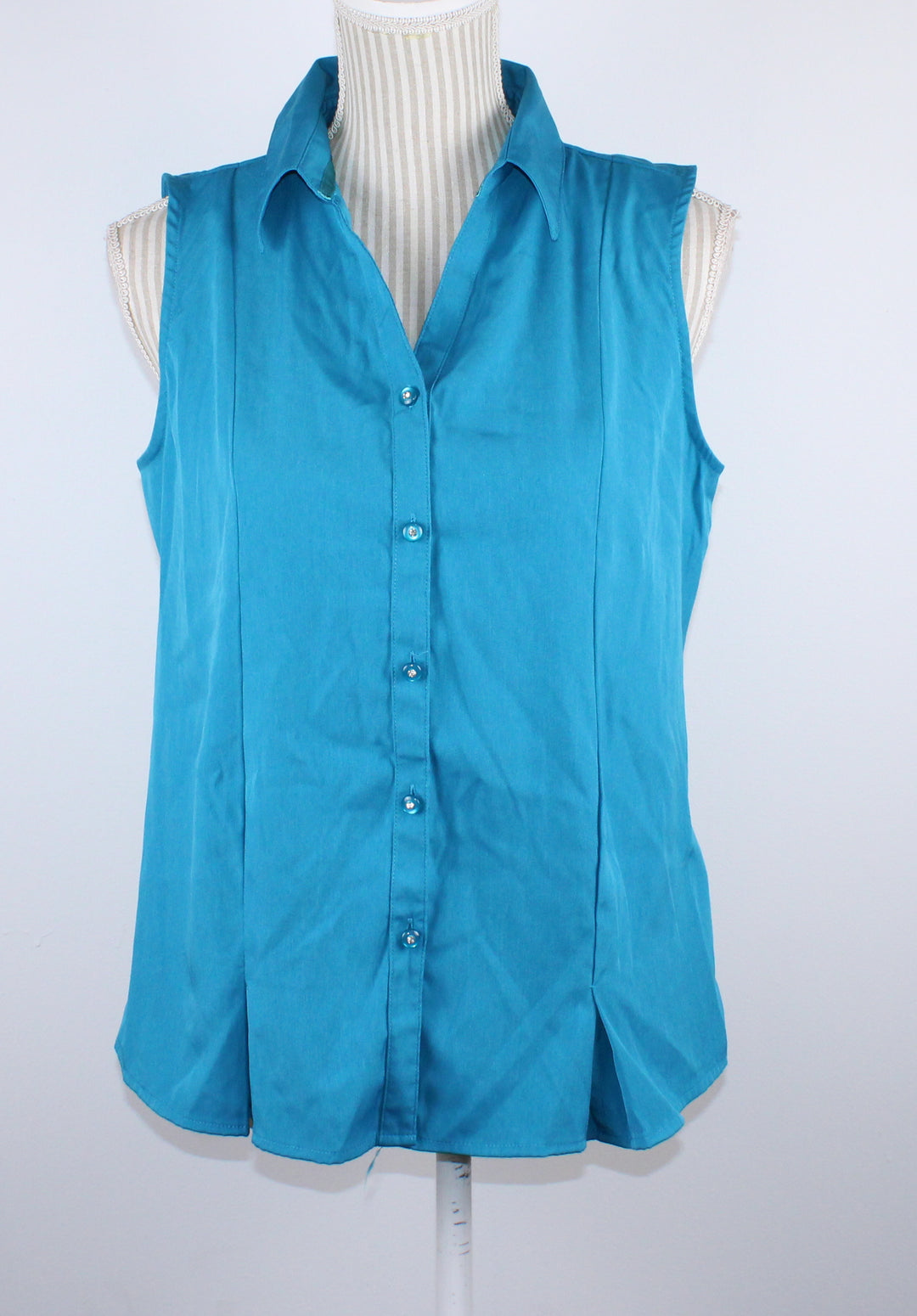 TRADITIONS STRETCH BLUE SLEEVELESS TOP LADIES SIZE 8 PRE-LOVED