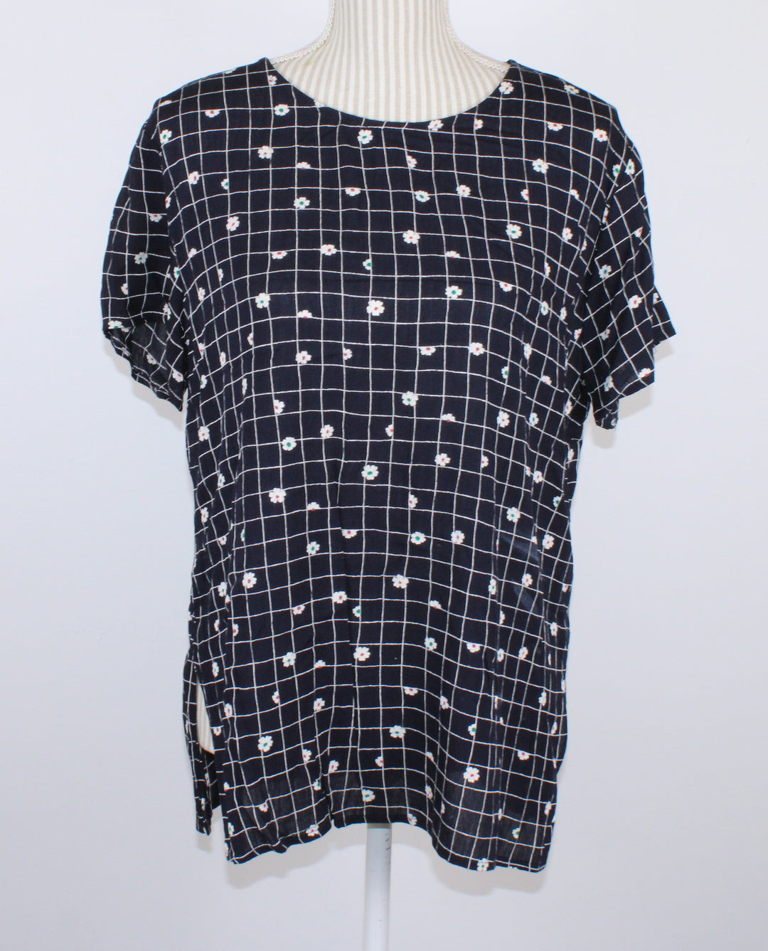 LONDON FOG FLORAL TOP LADIES SIZE 10 PRE-LOVED