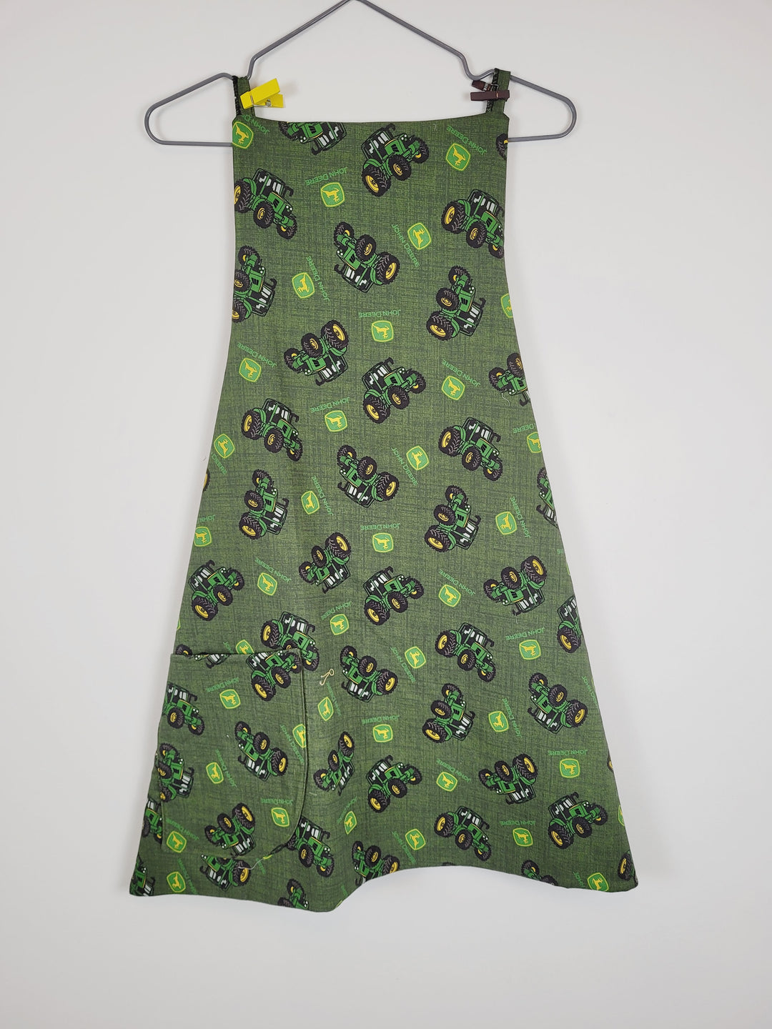 Choices, Reversible Adult Aprons