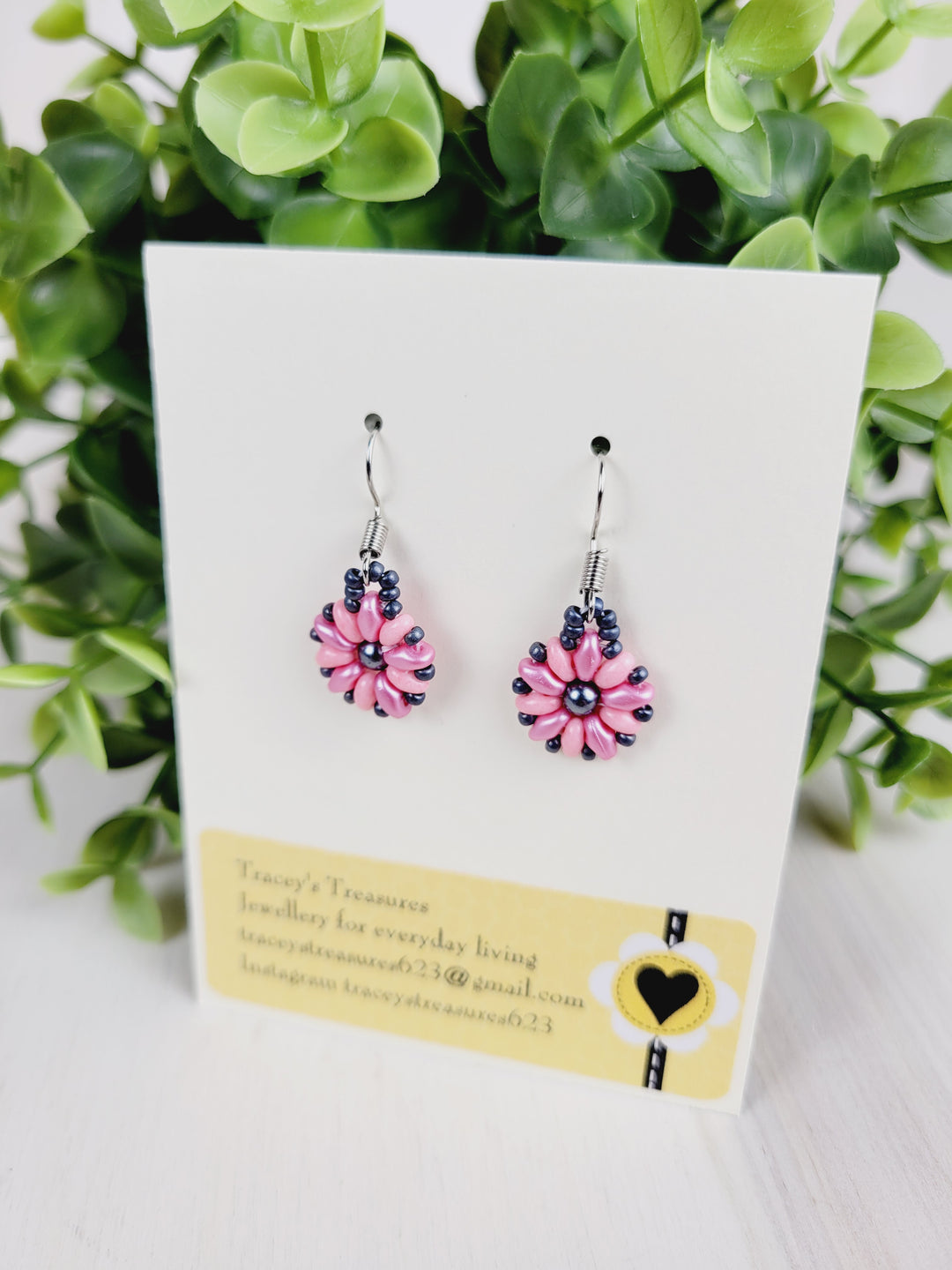 Tracey's Treasures, Dangle Earrings