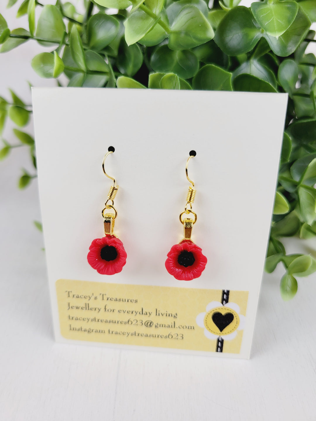 Tracey's Treasures, Red Flower Collection