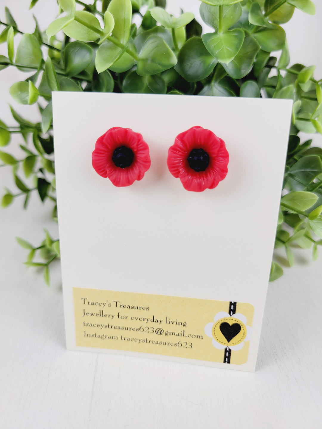 Tracey's Treasures, Red Flower Collection