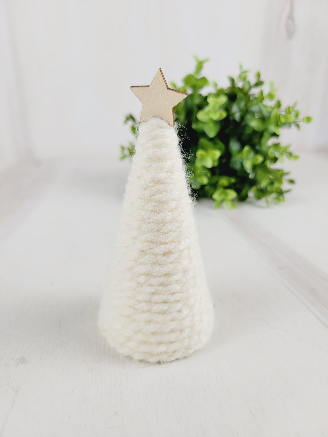 3-Thirty Design Co, Decorative Yarn Tree