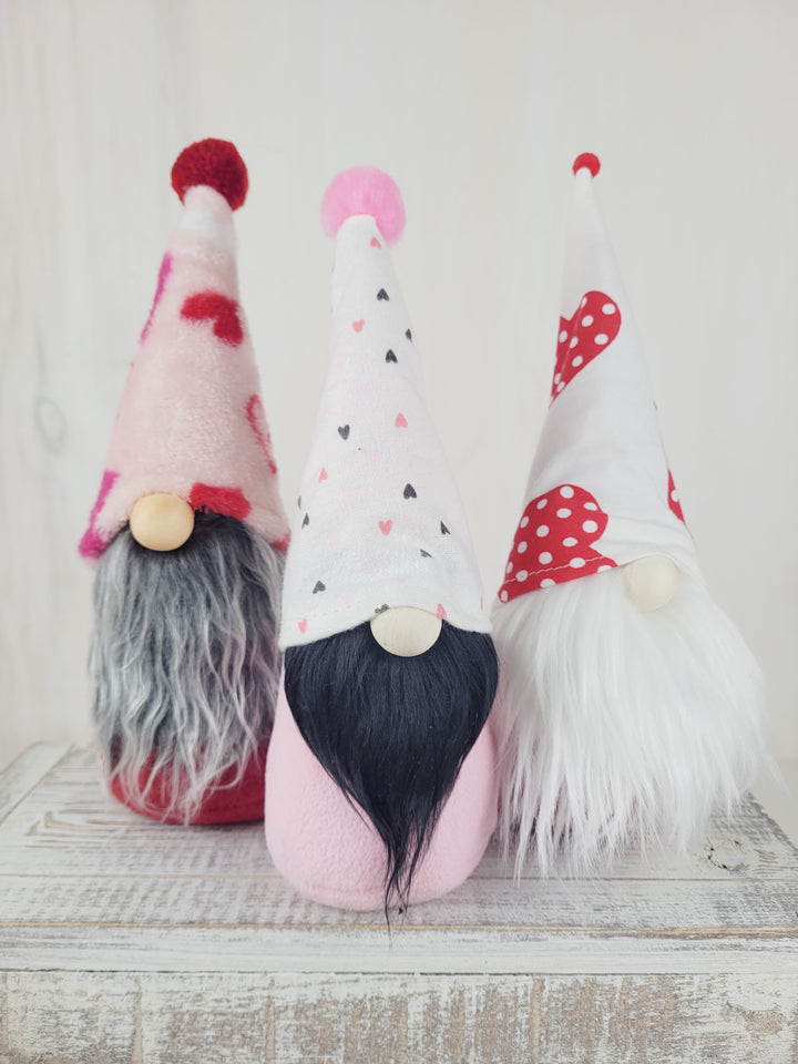 Tracey's Treasures, Valentine's Day Gnomes