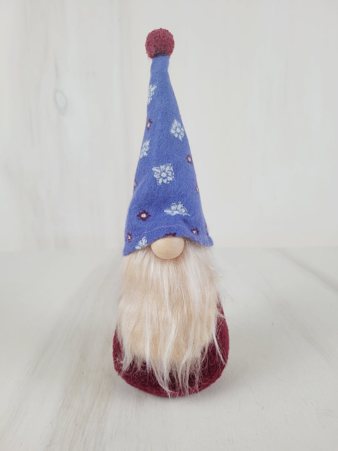 Tracey's Treasures, Winter Gnomes