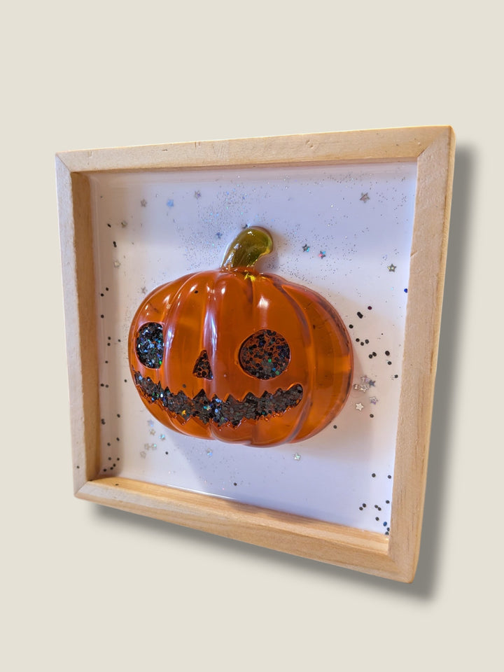 Kristi Scott Art, Resin Halloween Decor