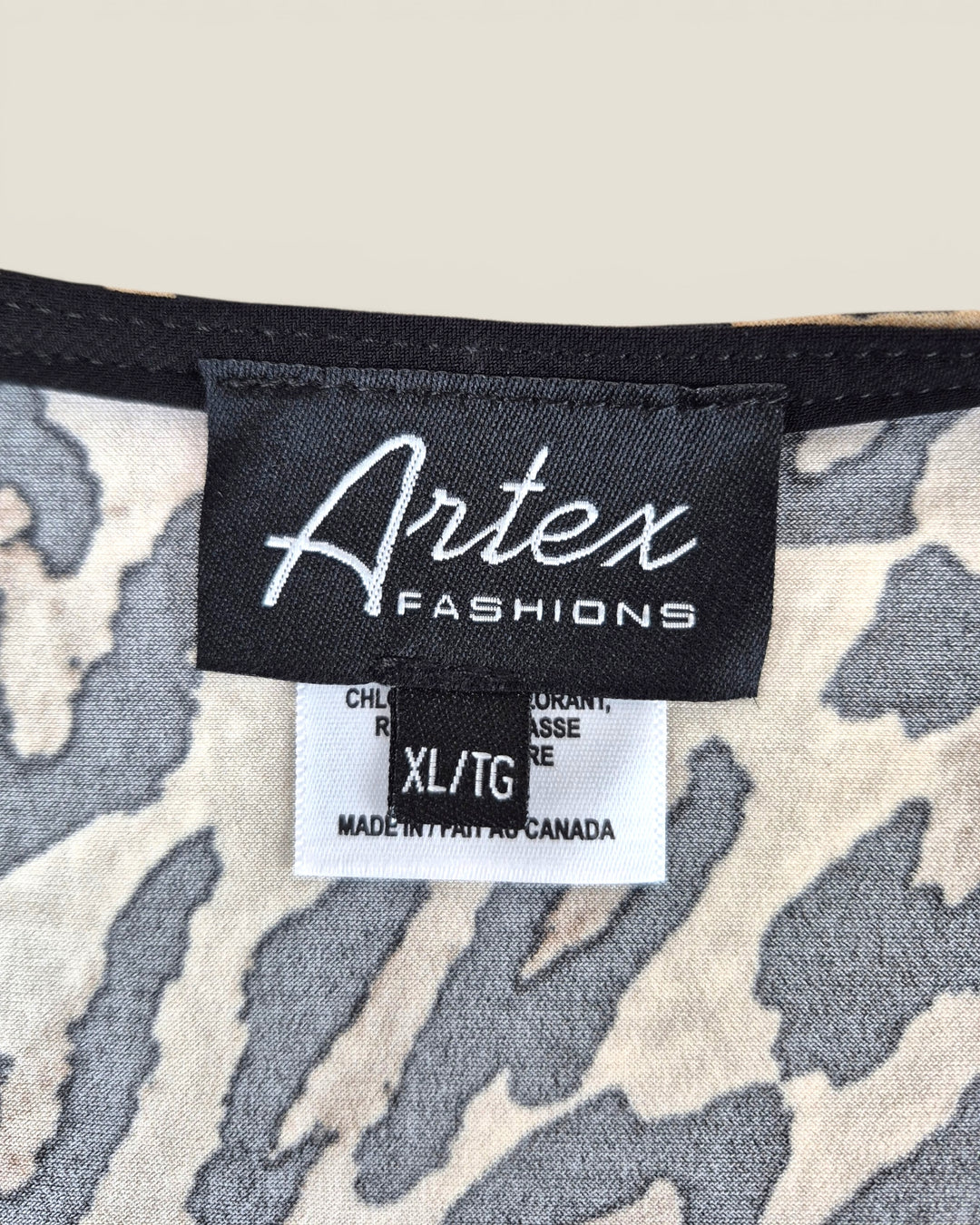 Pre-Loved Artex Animal Print Top Ladies XL | Betty’s Marketplace