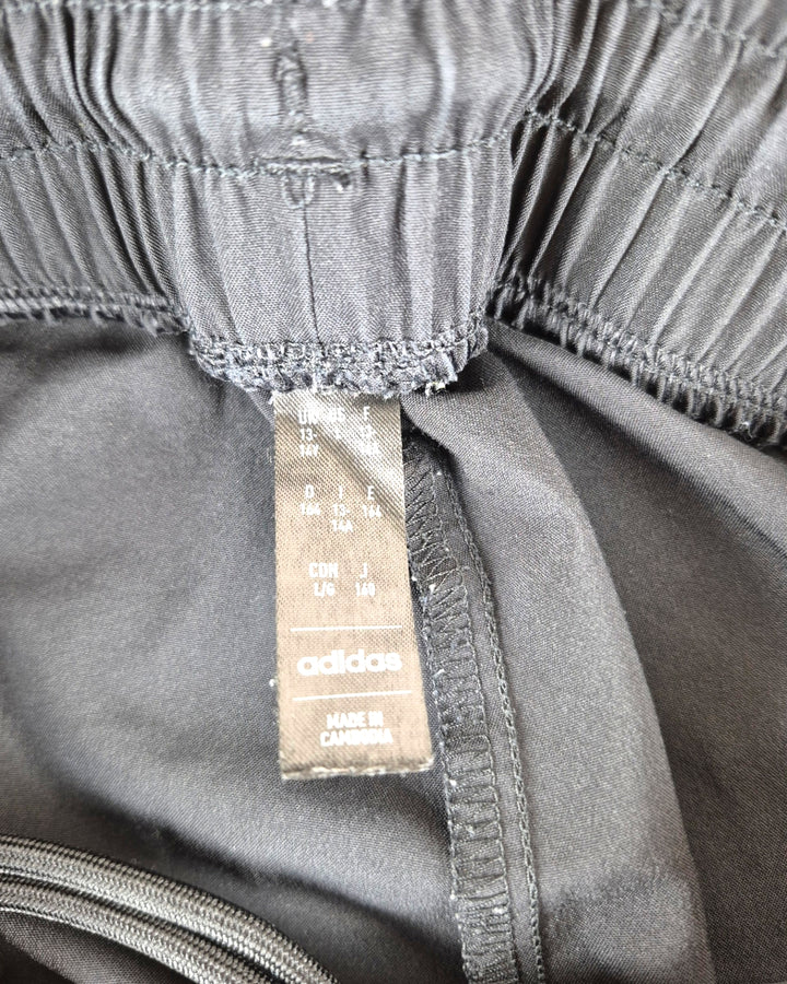 Pre-Loved Adidas Black Shorts Youth Large | Betty’s Marketplace