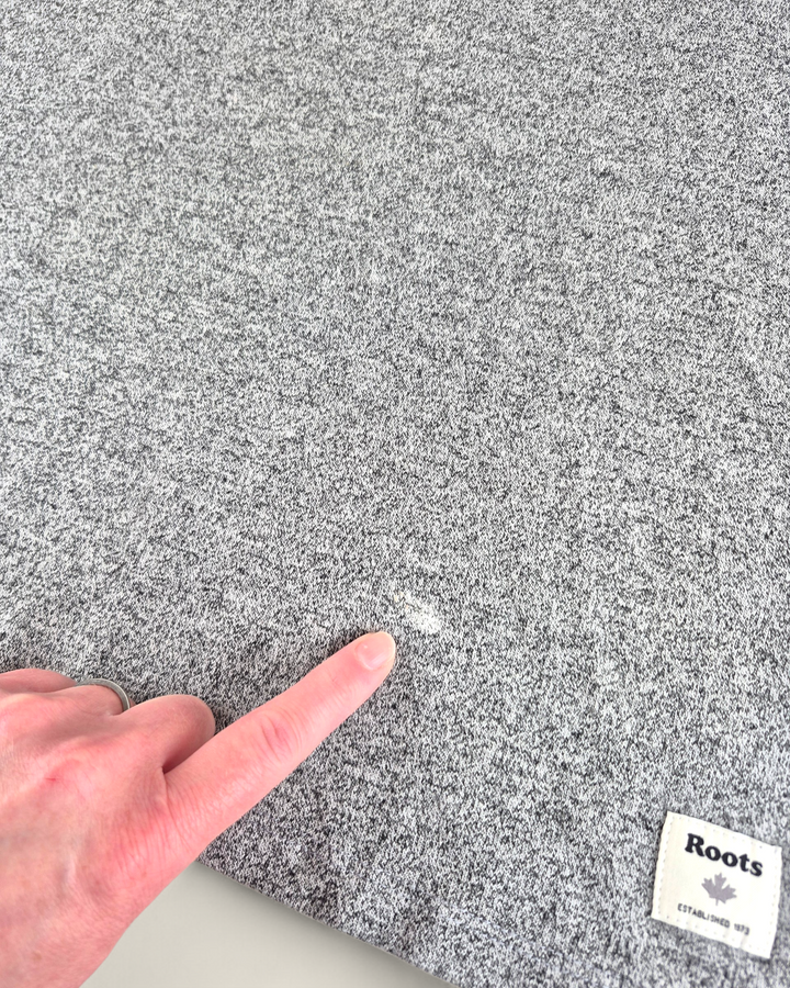 Pre-Loved Roots Grey Tee Ladies Small | Betty’s Marketplace