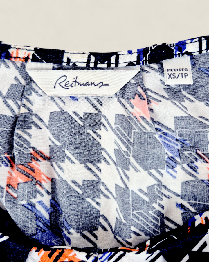 Pre-Loved Reitmans Sleeveless Top Ladies XS | Betty’s Marketplace