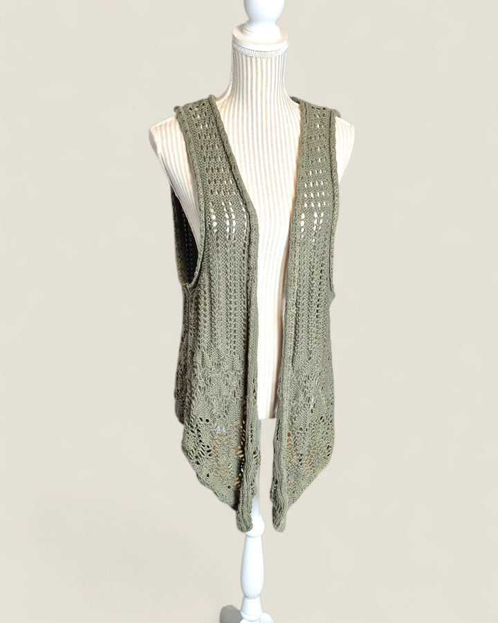 Pre-Loved Old Navy Knit Sleeveless Cardigan Ladies XL | Betty’s Marketplace