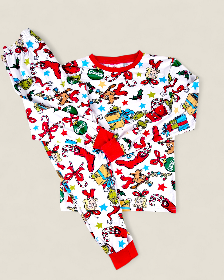 Pre-Loved Grinch Holiday Pyjamas 7-8Y | Betty’s Marketplace