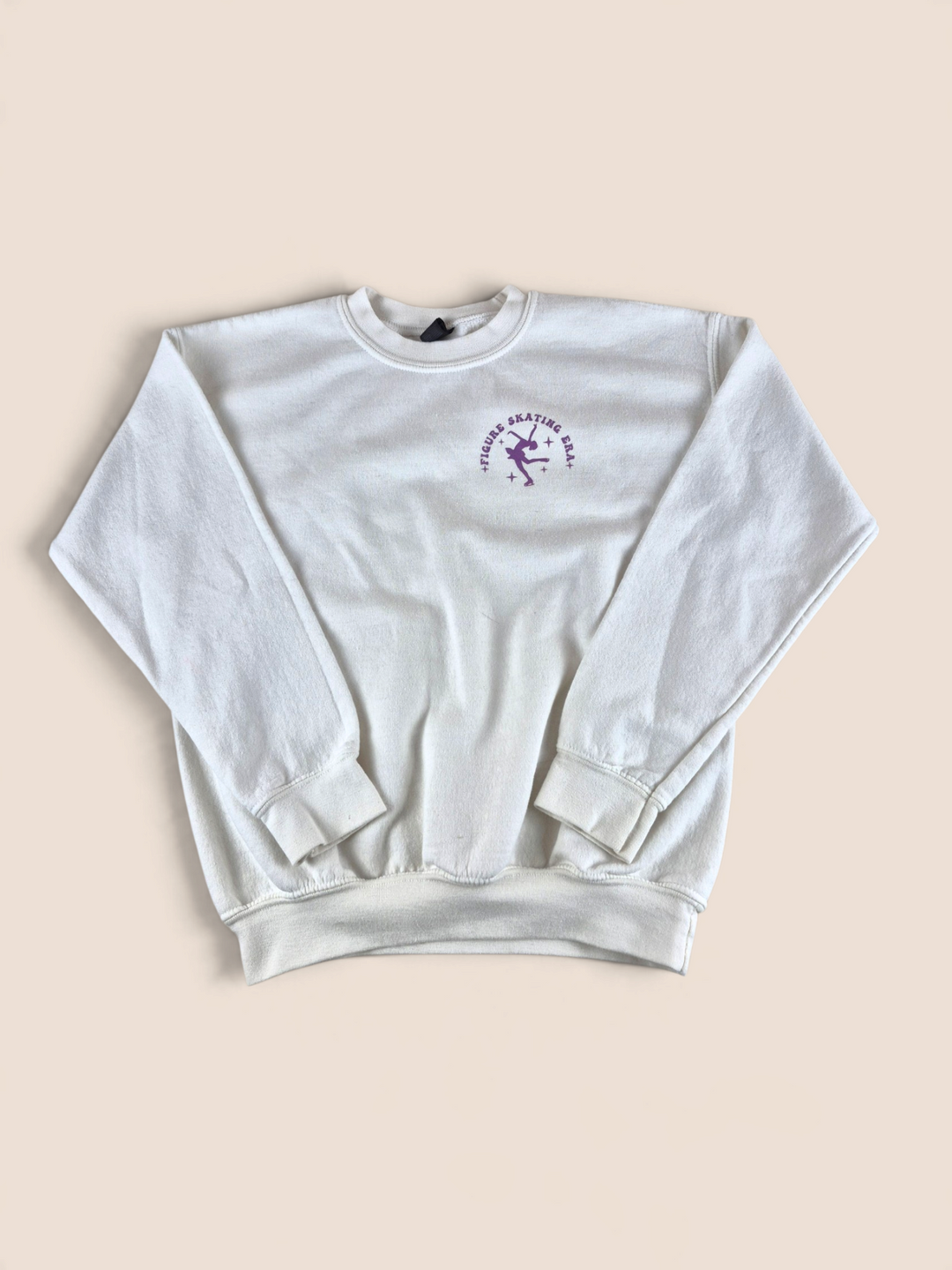 Pre-Loved Gildan White Figure Skating Sweater Youth Medium Play Condition | Betty’s Marketplace