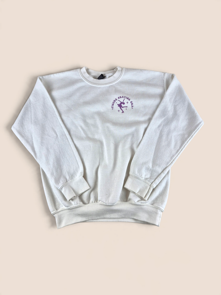 Pre-Loved Gildan White Figure Skating Sweater Youth Medium Play Condition | Betty’s Marketplace