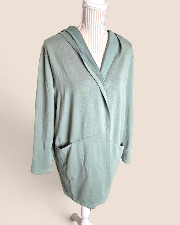 Pre-Loved Sketchers Long Green Hooded Sweater Ladies Large | Betty’s Marketplace
