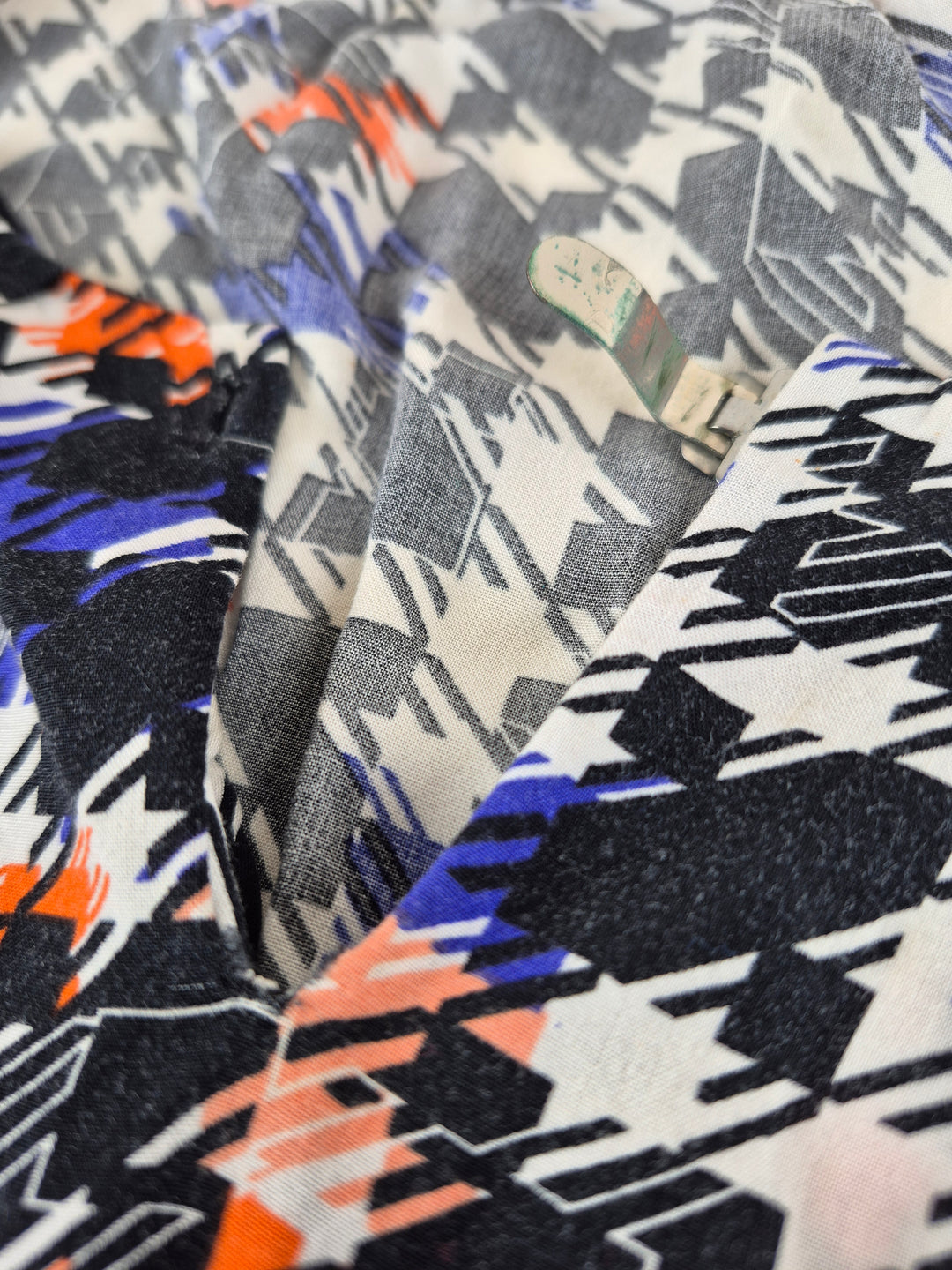 Pre-Loved Reitmans Sleeveless Top Ladies XS | Betty’s Marketplace