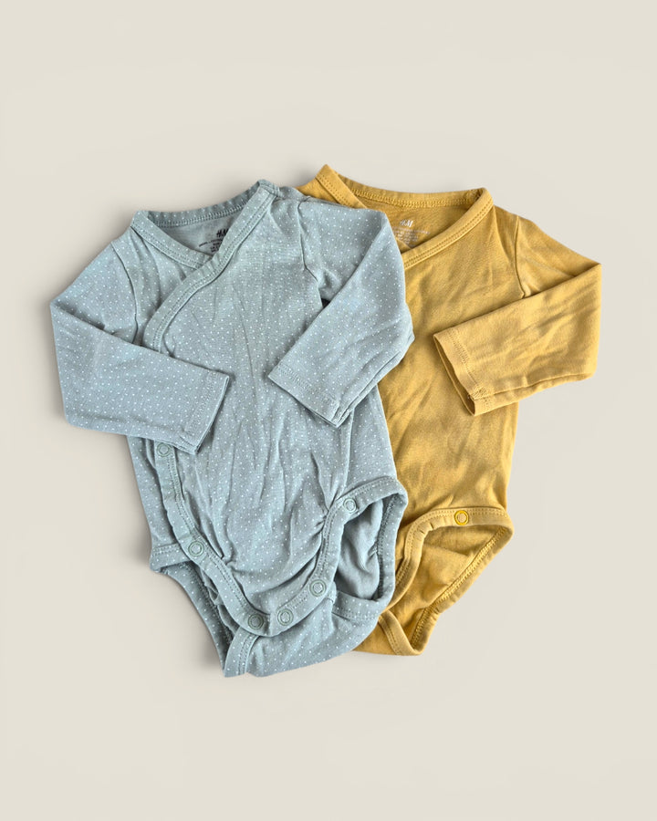 Pre-Loved H&M Set Of 2 Long Sleeve Onesies 3M | Betty’s Marketplace