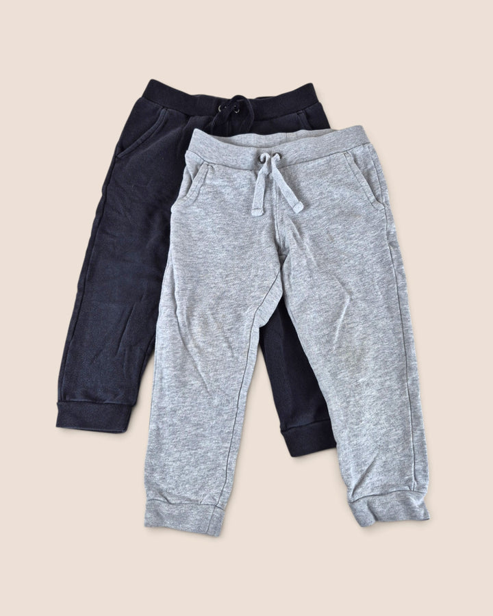 Pre-Loved Carter's Set Of 2 Track Pants Toddler 3Y | Betty’s Marketplace