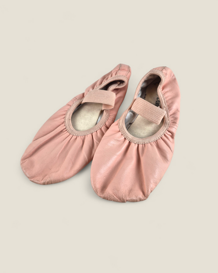 Pre-Loved So Danca Ballet Shoes Size 13 | Betty’s Marketplace