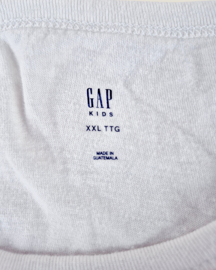 Pre-Loved GAP Kids Baseball Hat Graphic Tee Youth XXL | Betty’s Marketplace