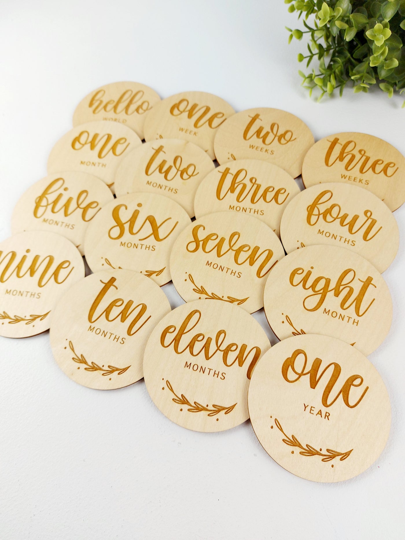 Rough Cut Dezigns, Baby Milestone Wood Engraved Round Sets