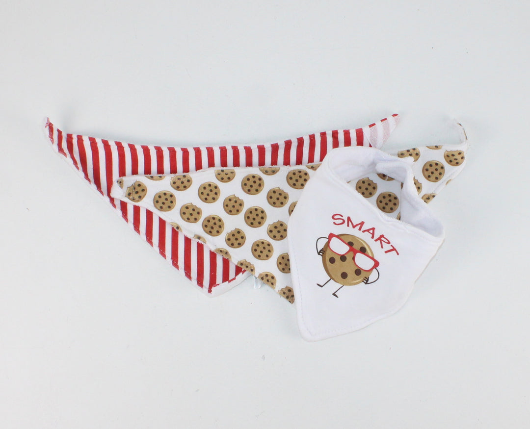 3 PACK COOKIE THEMED BIBS EUC