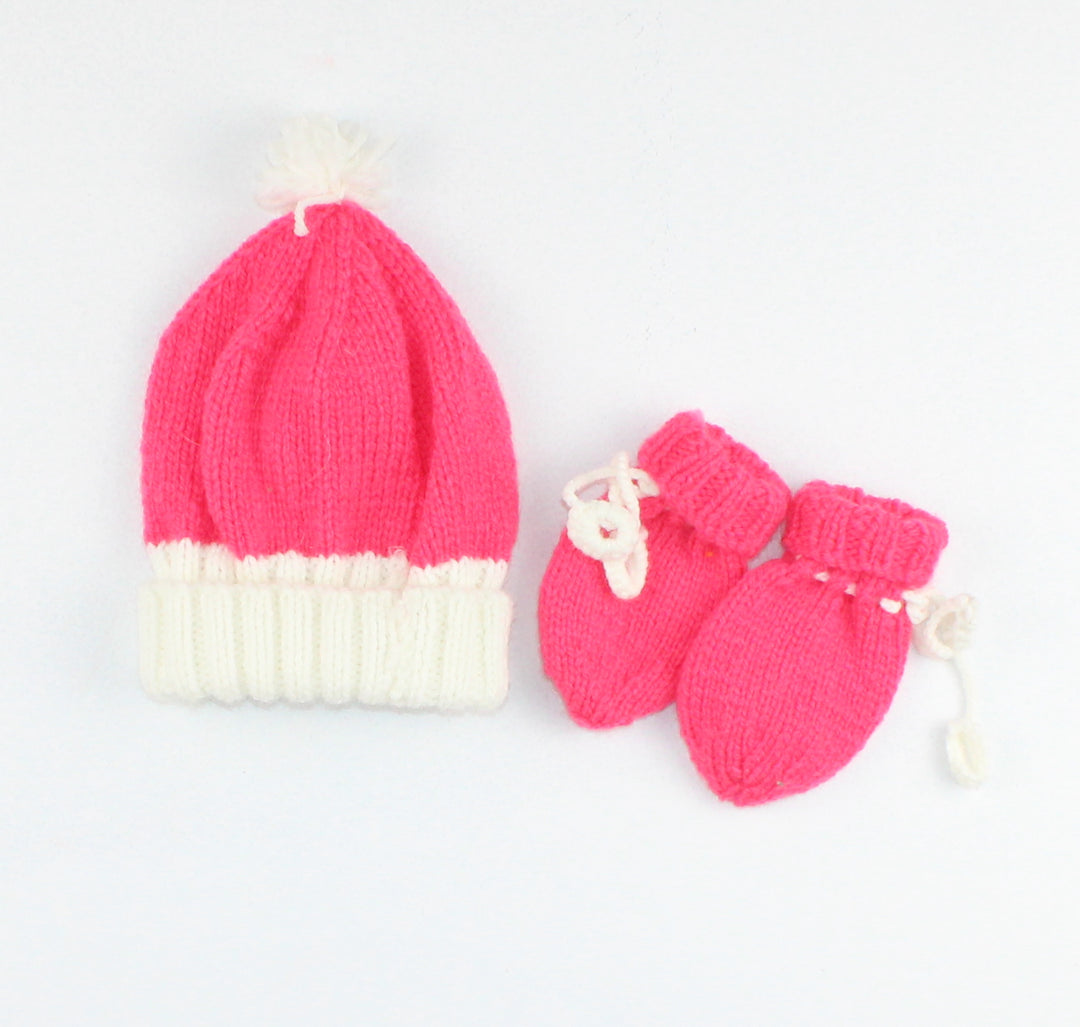 KNIT PINK HAT AND MITTENS SET APPROX. SIZE 3M VGUC