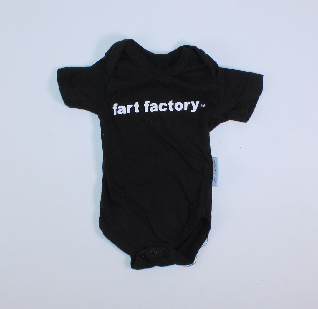 SILLY SOULS FART FACTORY ONESIE EUC
